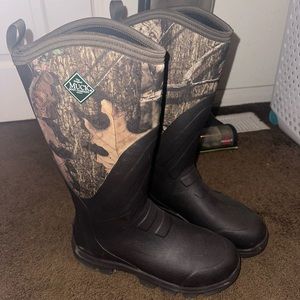 Muck Boots Woody Grit All-Terrain Size 13.